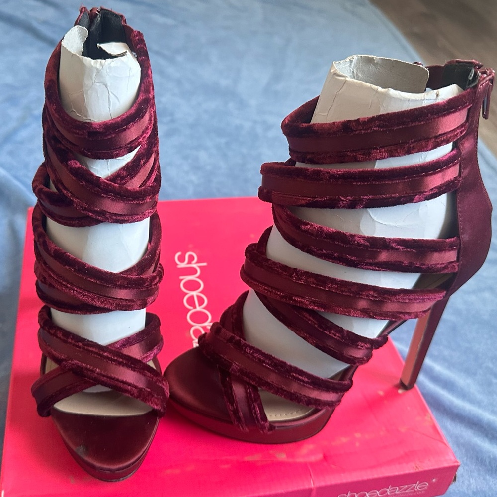 Shoe Dazzle Burgundy Heels in the name “Paislee” - Picture 2 of 7